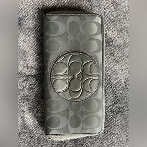 Vintage Coach purse !